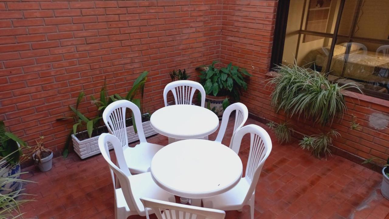 Hostal Con Terraza Y Parrilla En Palermo บัวโนสไอเรส ภายนอก รูปภาพ